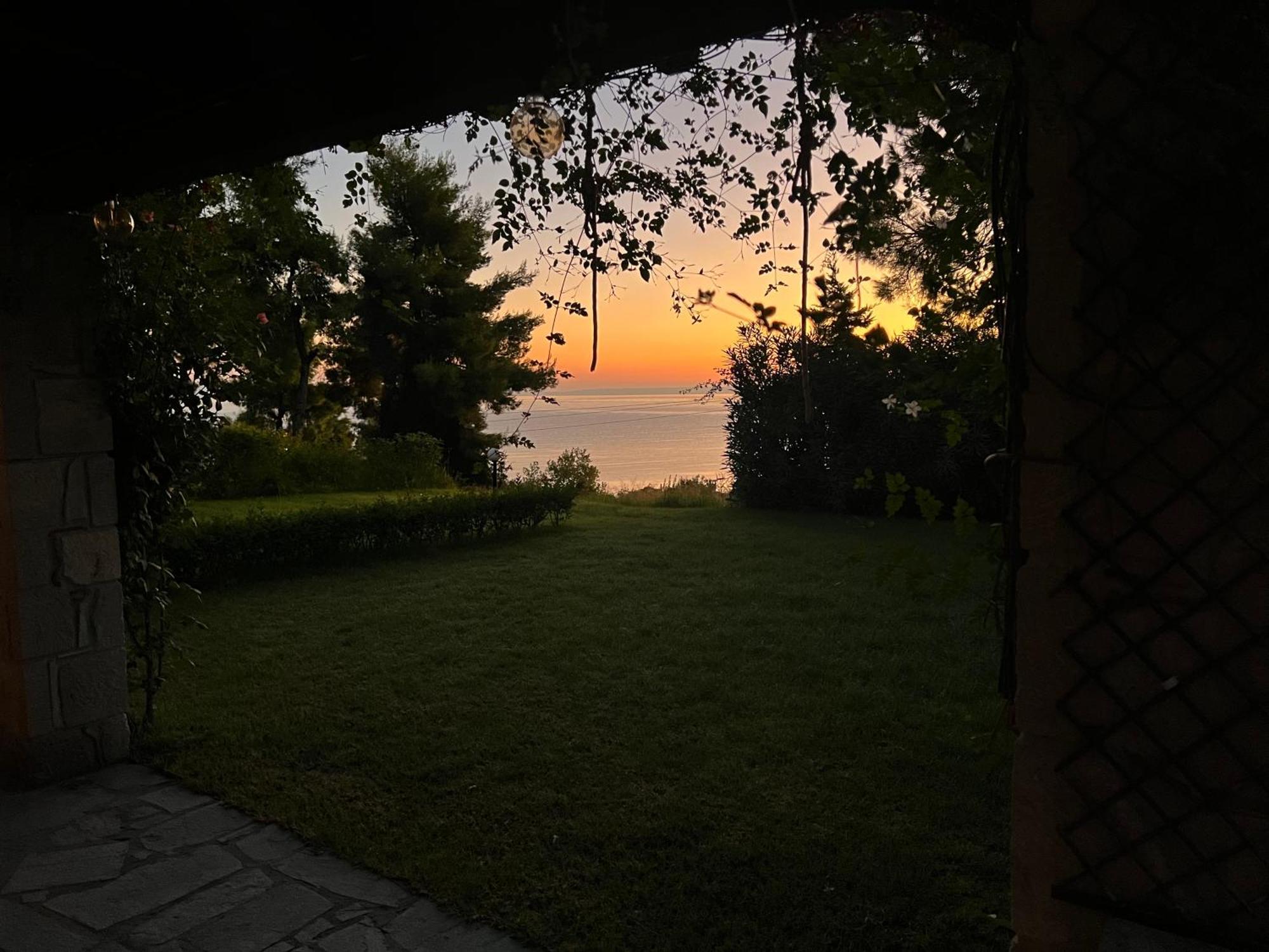 Villa Adria Kryopigí Eksteriør bilde