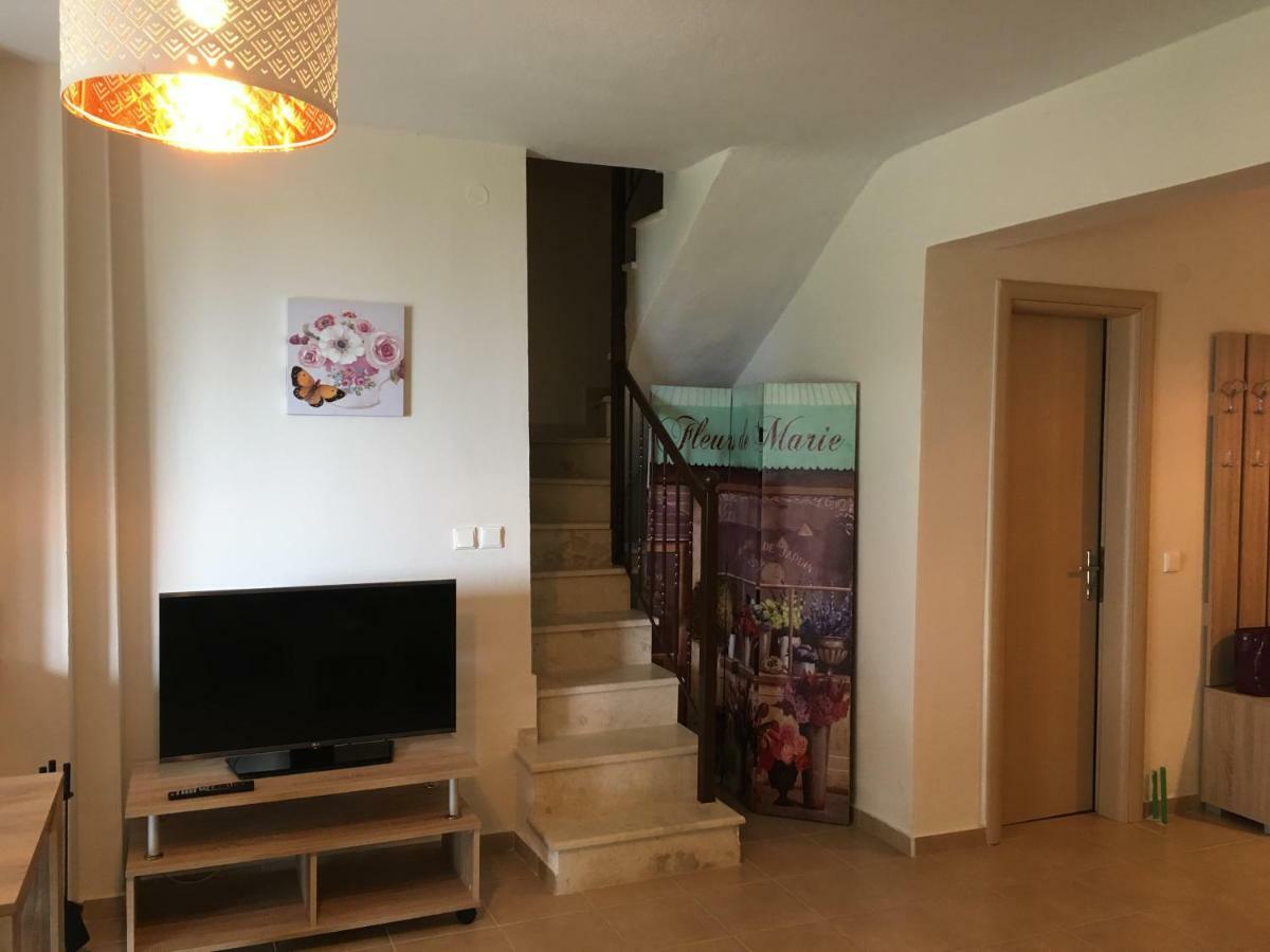 Villa Adria Kryopigí Eksteriør bilde